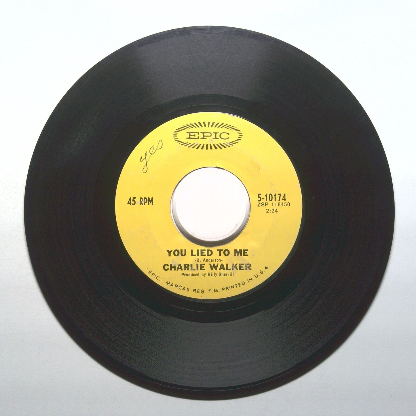 Charlie Walker - Don't Squeeze My Sharmon; You Lied To Me - Vinyl 45 RPM 7"