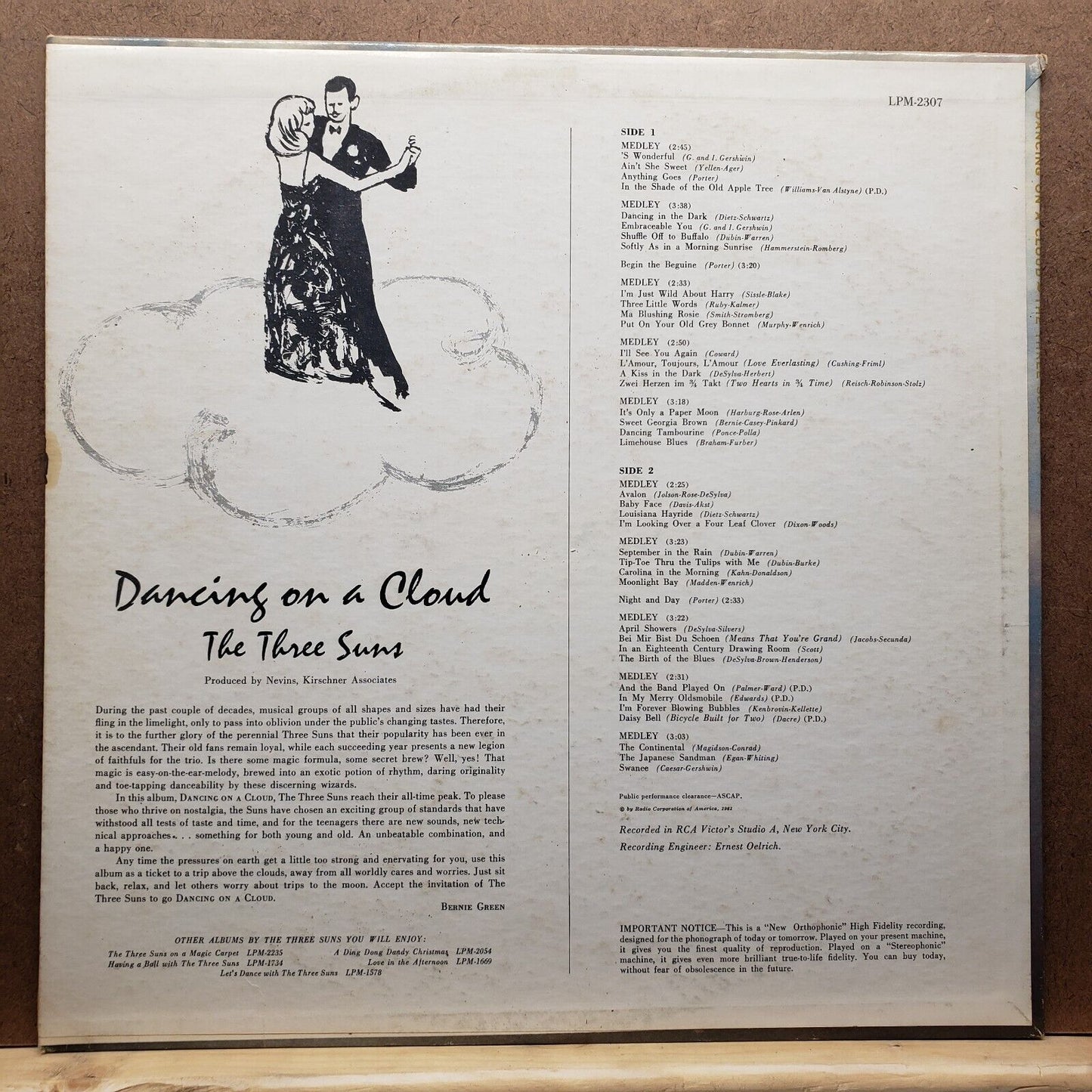 The Three Suns - Dancing On A Cloud - LPM 2307 - Vinyl Record LP