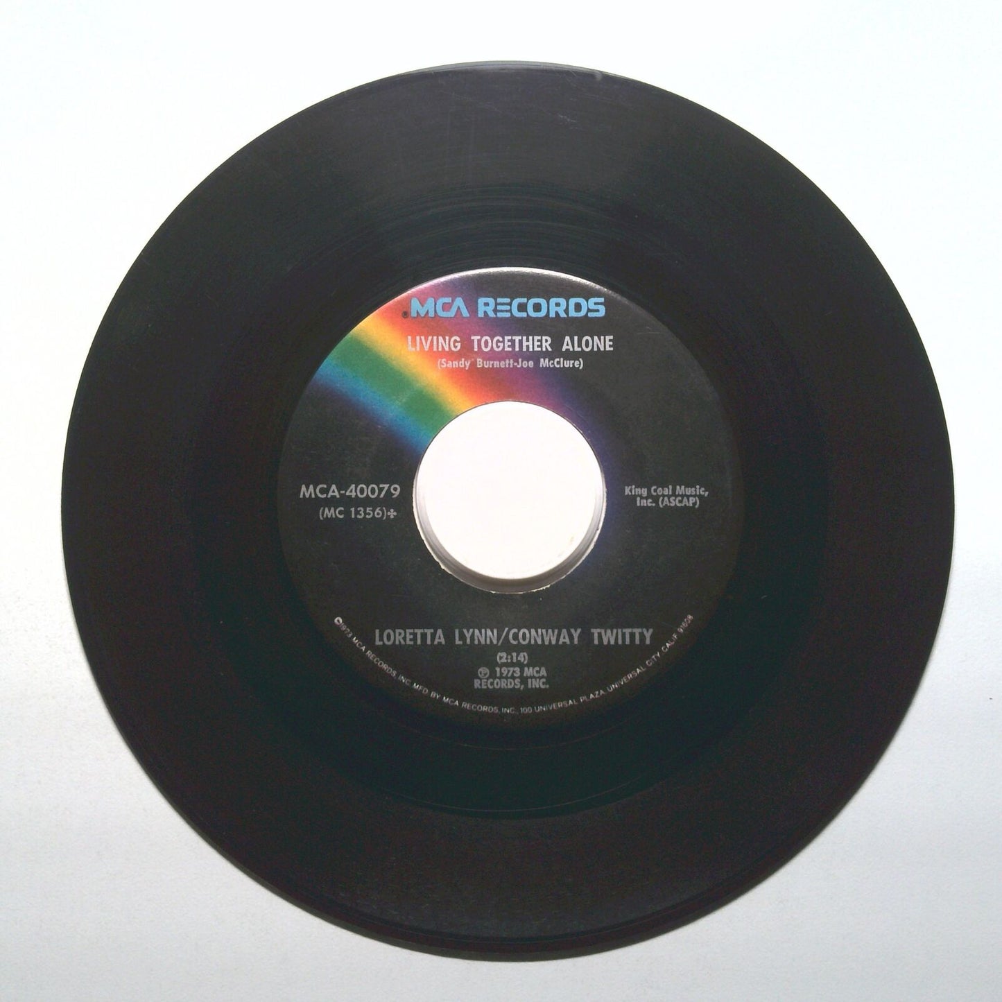 Loretta Lynn, Conway Twitty - Louisiana Woman, Mississippi Man; Living Together