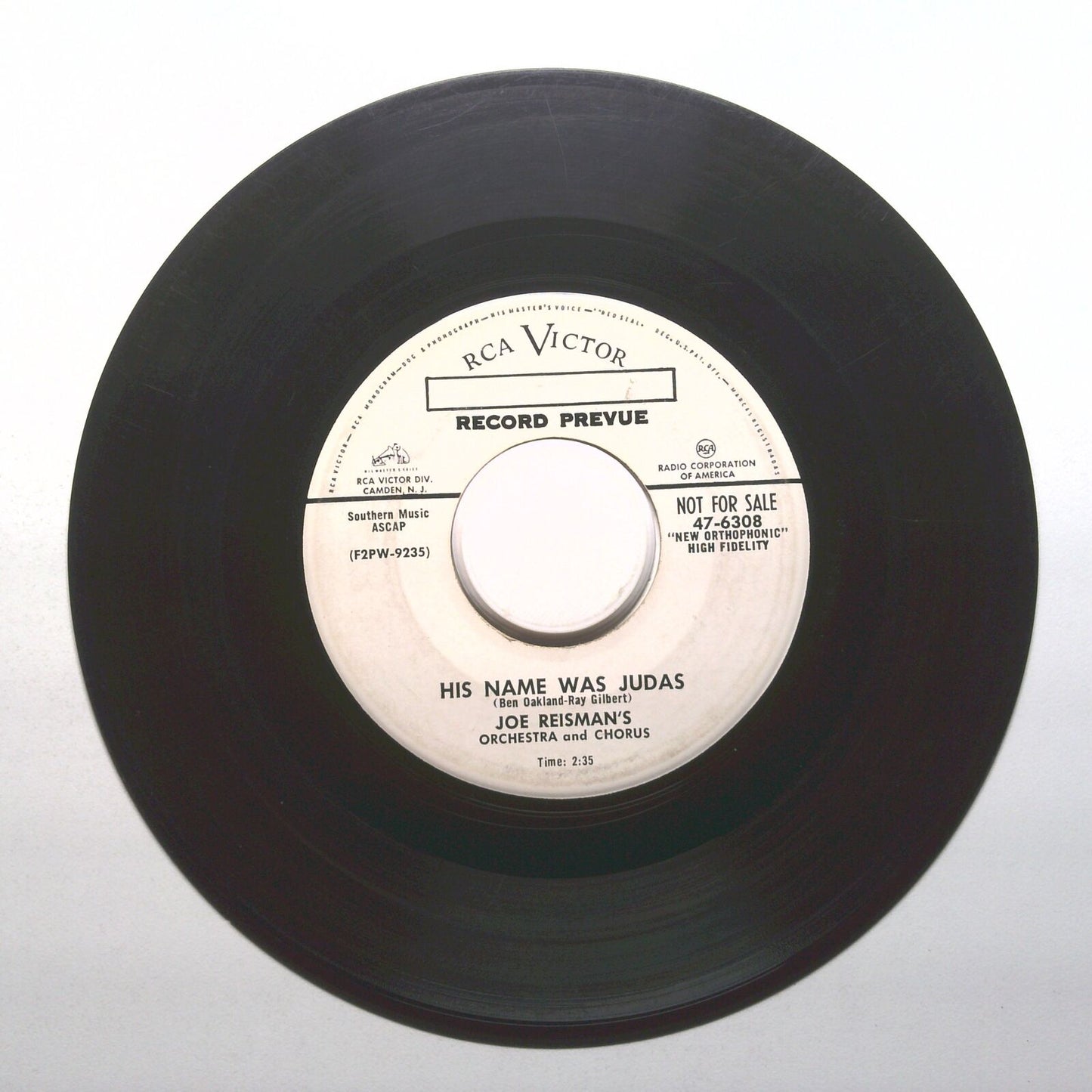 Joe Reisman - His Name Was Judas; Robin Hood - Vinyl 45 RPM 7"
