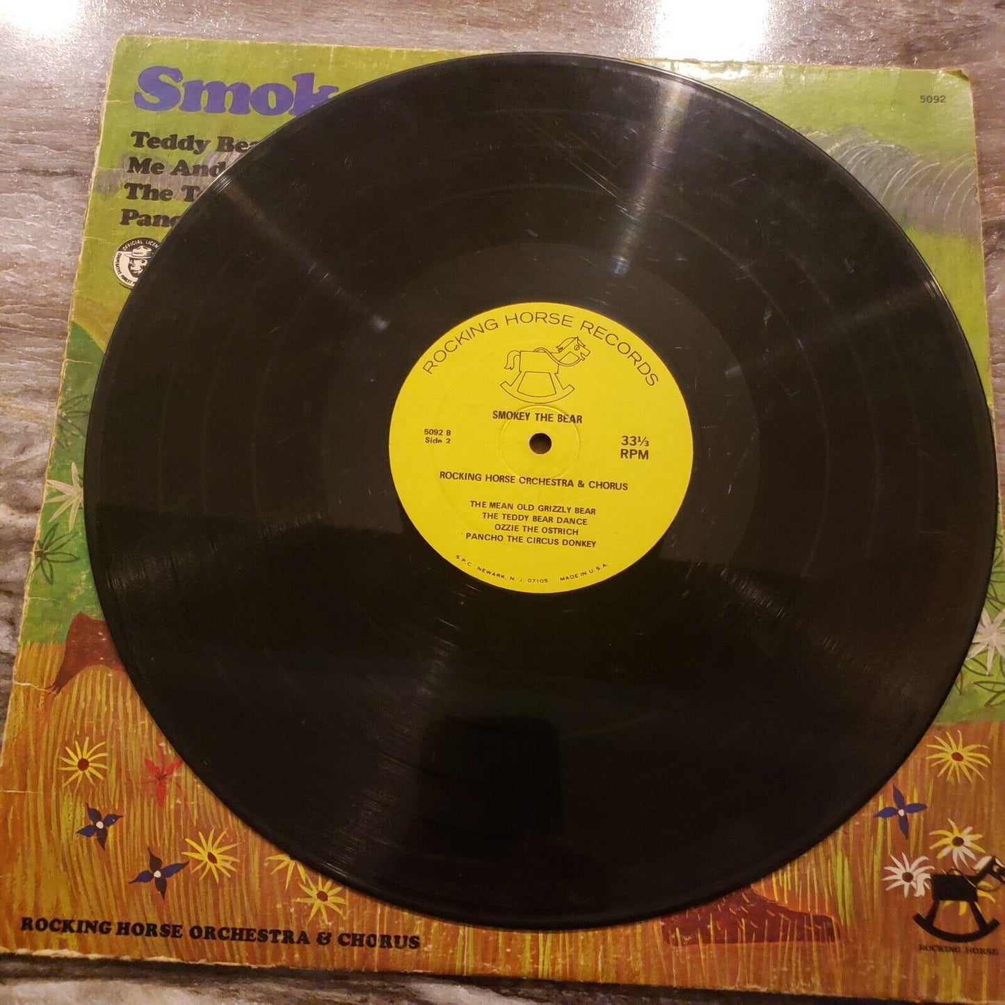 Smokey The Bear - 5092 Vinyl Record LP (POOR)