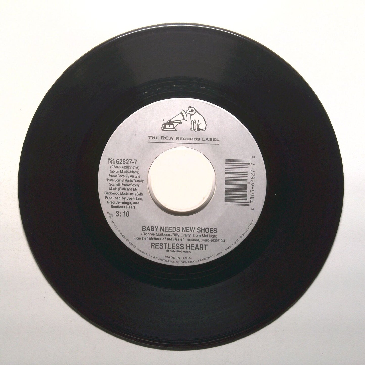 Restless Heart - Baby Needs New Shoes; I'd Cross The Line - Vinyl 45 RPM 7"