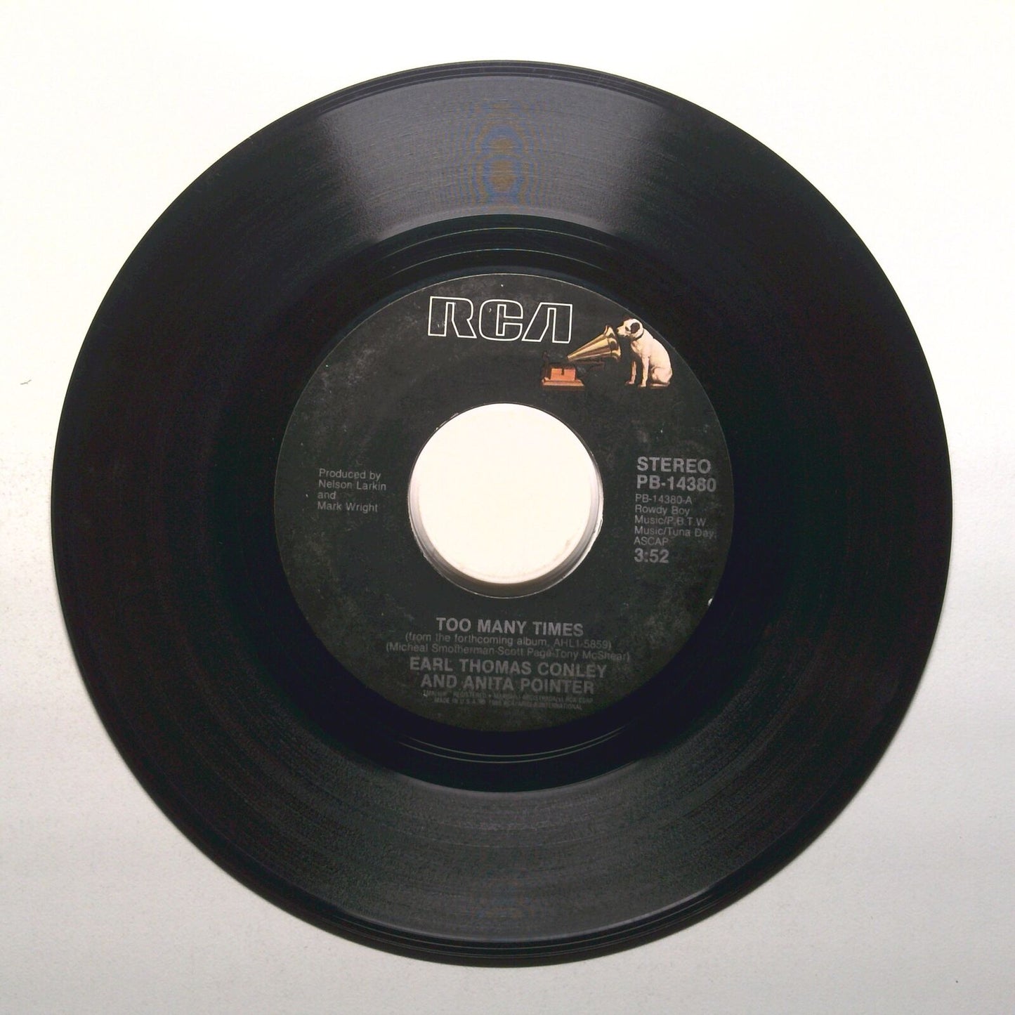 Earl Thomas Conley; Anita Pointer - Changes of Love; Too Many Times - 45 RPM 7"