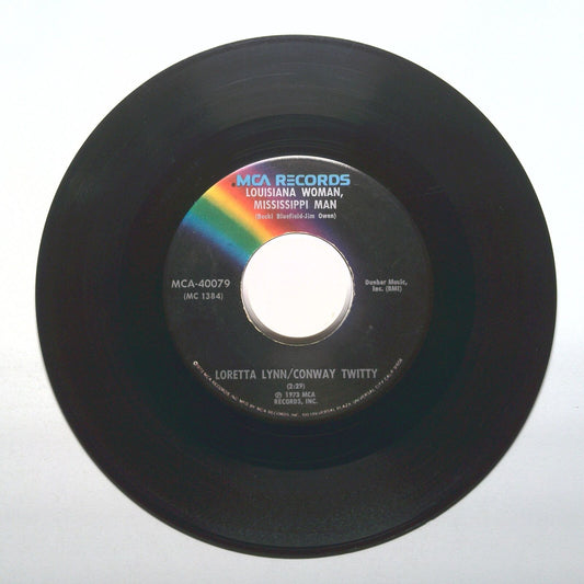 Loretta Lynn, Conway Twitty - Louisiana Woman, Mississippi Man; Living Together