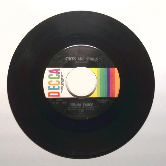Donna Fargo - Sticks and Stones; Daddy - Vinyl Record 45 RPM 7"