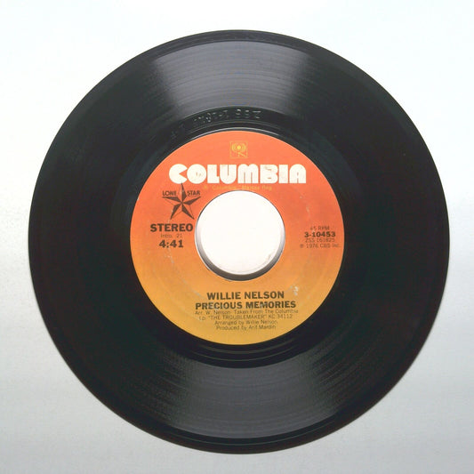 Willie Nelson - Precious Memories; Uncloudy Day - Vinyl 45 RPM 7"