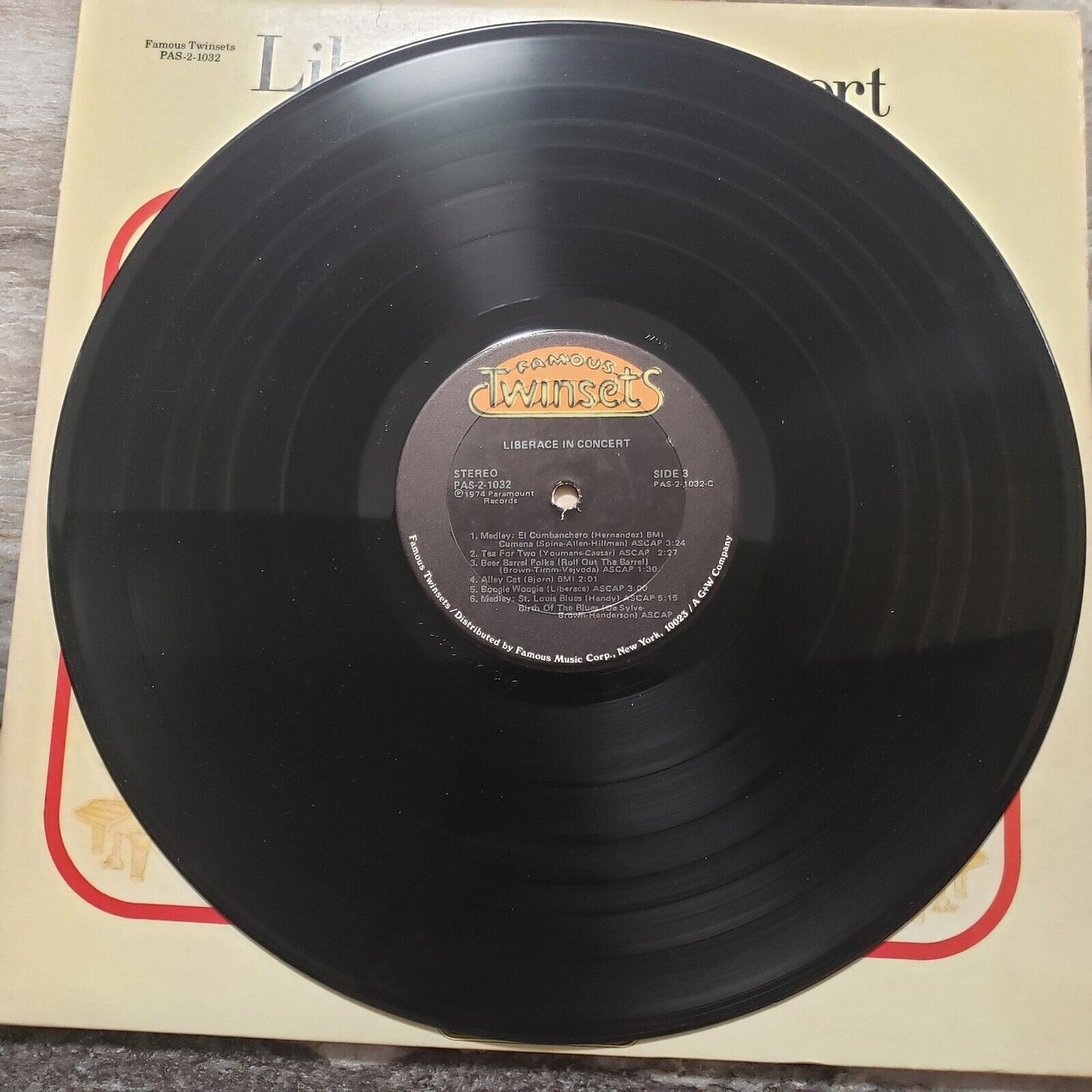 Liberace In Concert - 2 Disk Set! PAS-1032 Vinyl Record LP