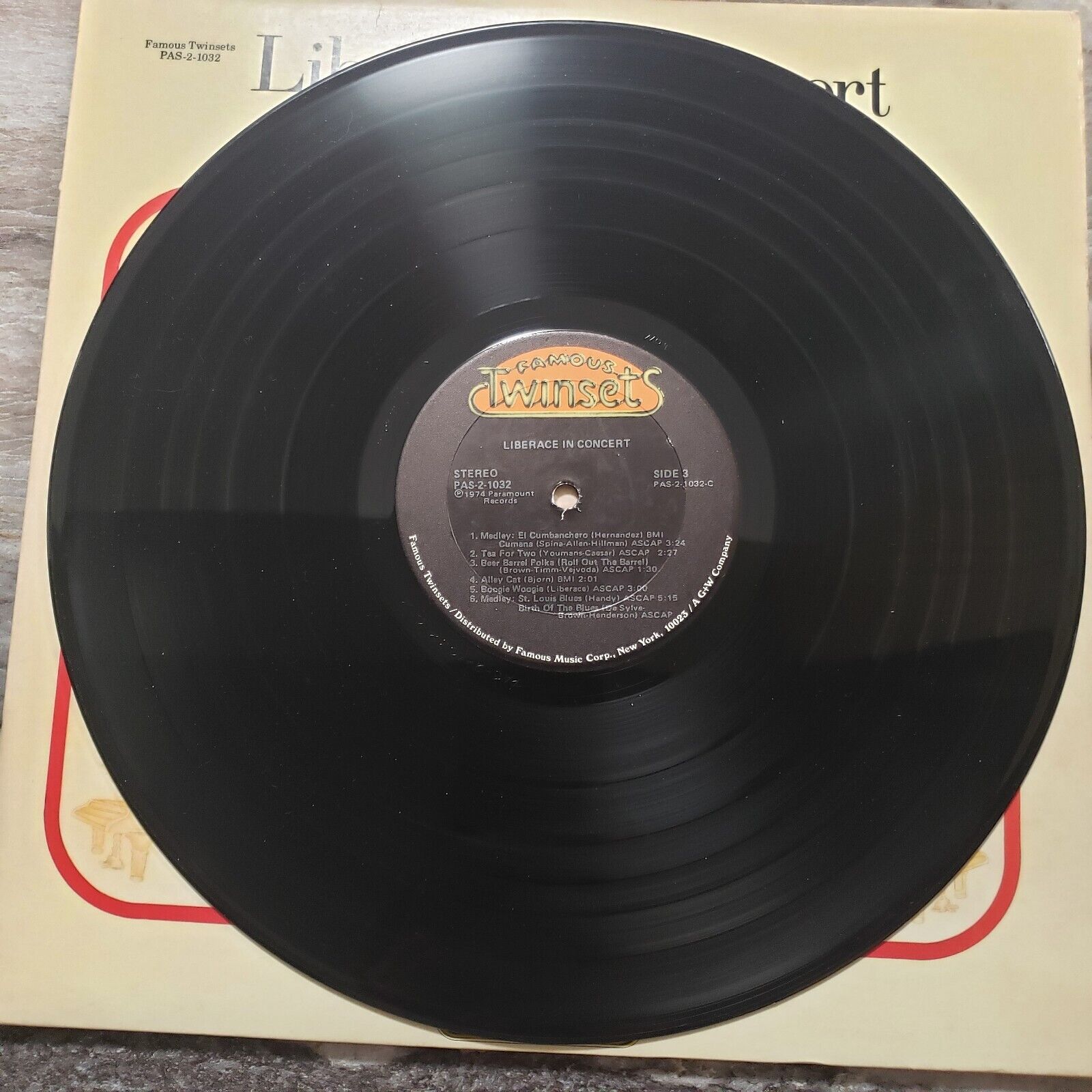 Liberace In Concert - 2 Disk Set! PAS-1032 Vinyl Record LP