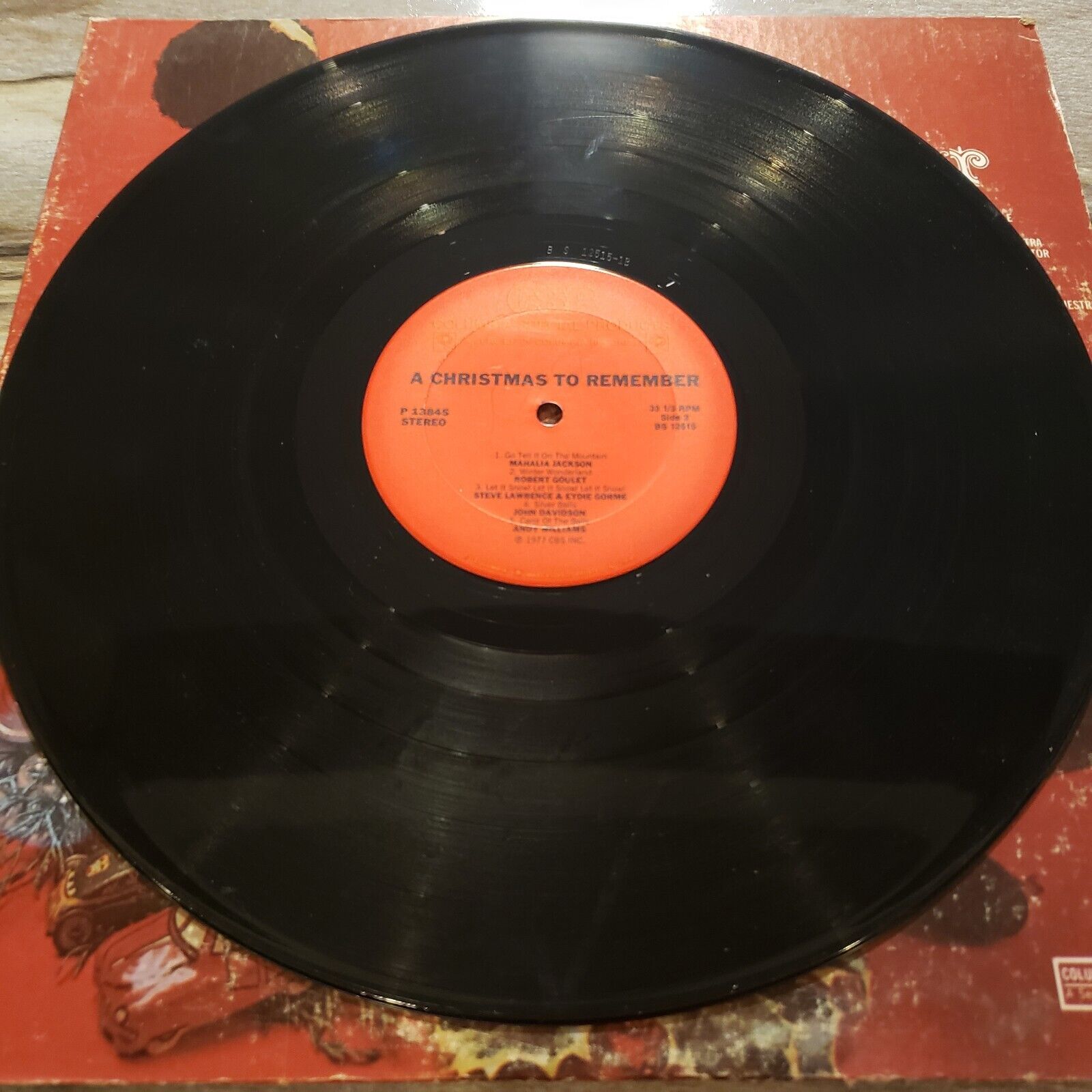 Columbia Records - A Christmas To Remember - 1977 - P 13845 - Vinyl Record LP