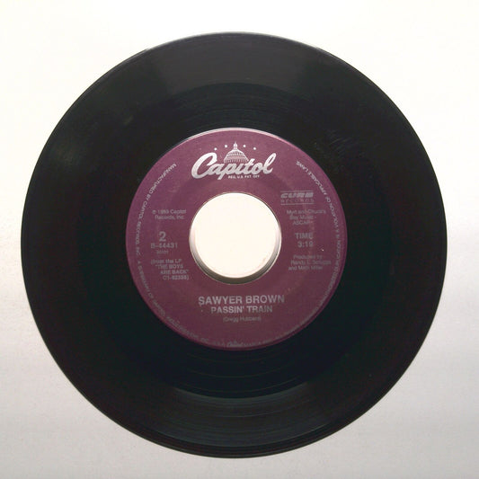 Sawyer Brown - Passin' Train; The Race is On - Vinyl Record 45 RPM 7"