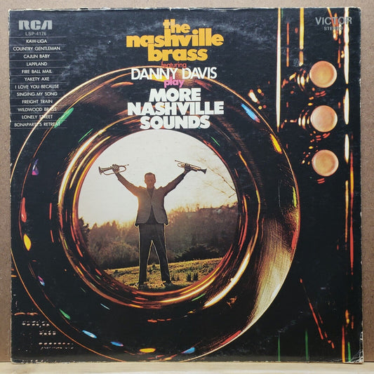 The Nashville Brass Featuring Danny Davis Play More Nashville sounds - Vinyl LP